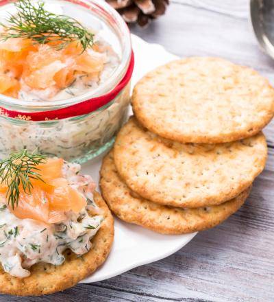 Räucherforellenmousse mit Lauchsalat