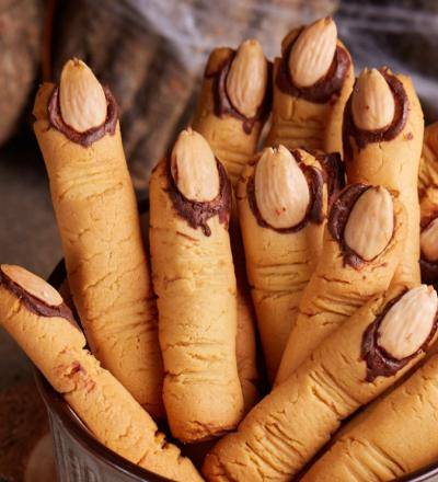 st_susse-hexenfinger-fur-halloween_header.jpg